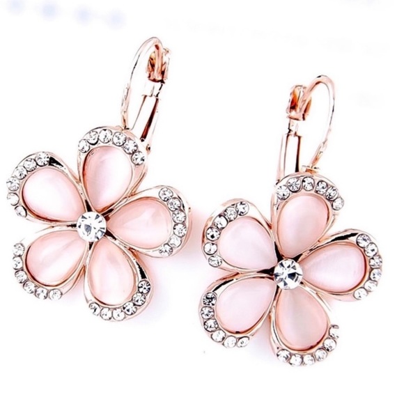 Pearlescent Pink Petal/Crystal Rose Gold Earrings - Picture 6 of 8